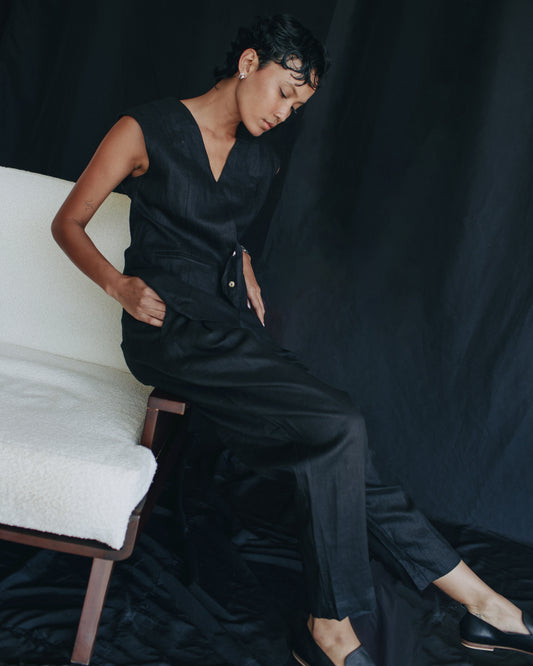 Tapered Suiting Linen Trouser - l u • c i e e