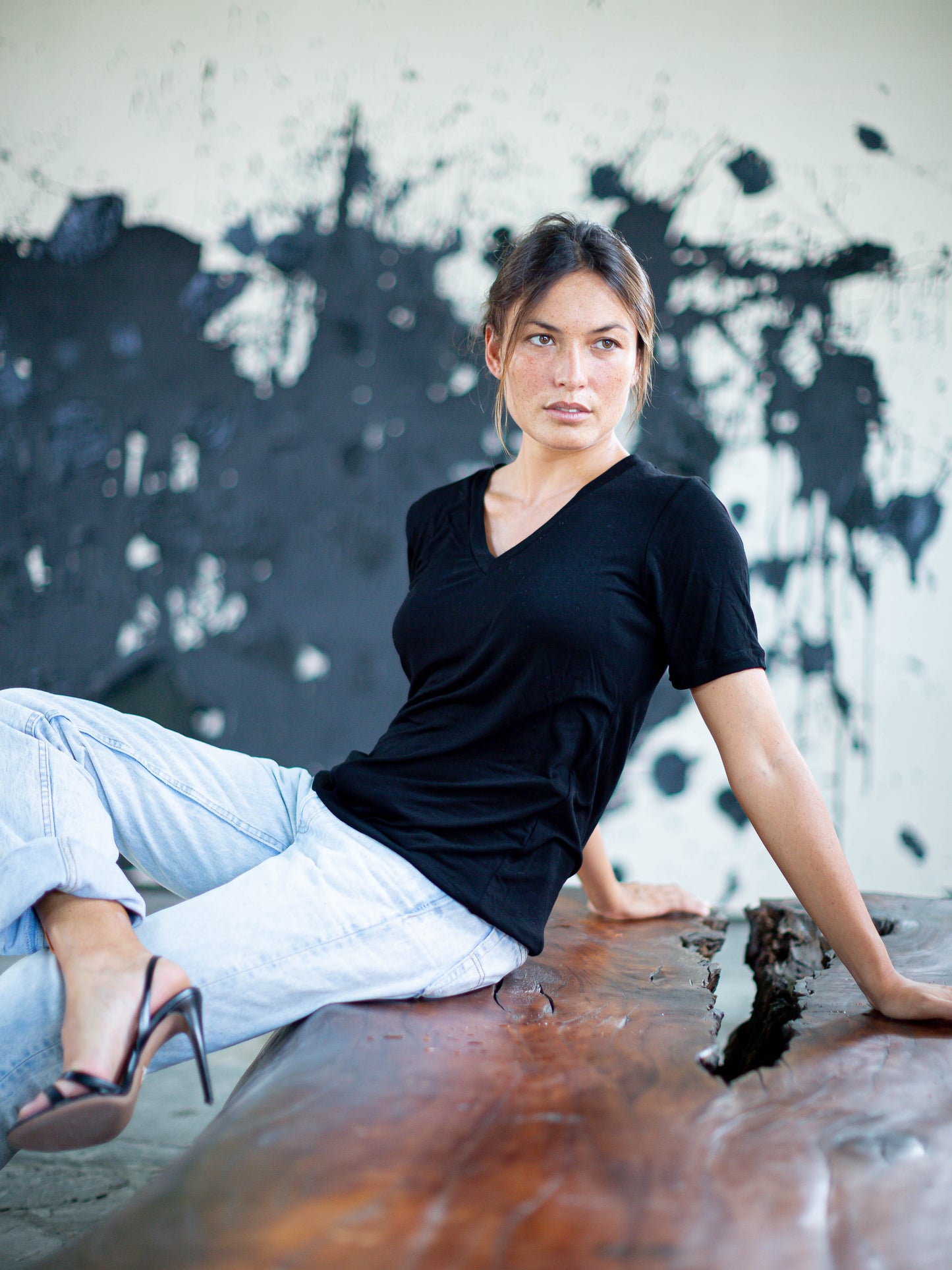 Short Sleeve V-neck Tee - l u • c i e e