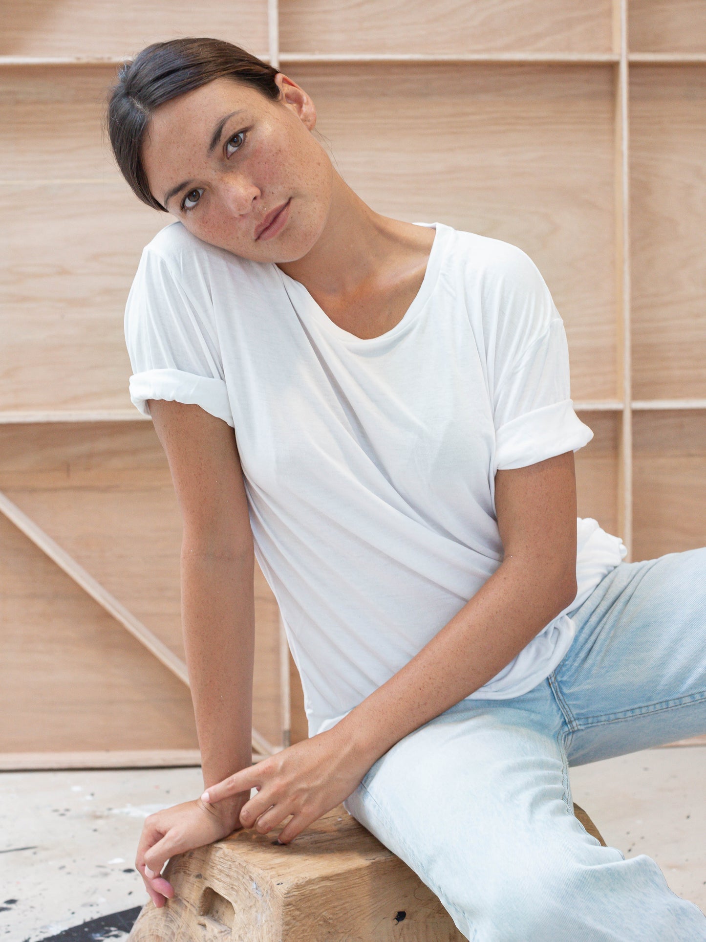 Short Sleeve Round Neck Tee - l u • c i e e