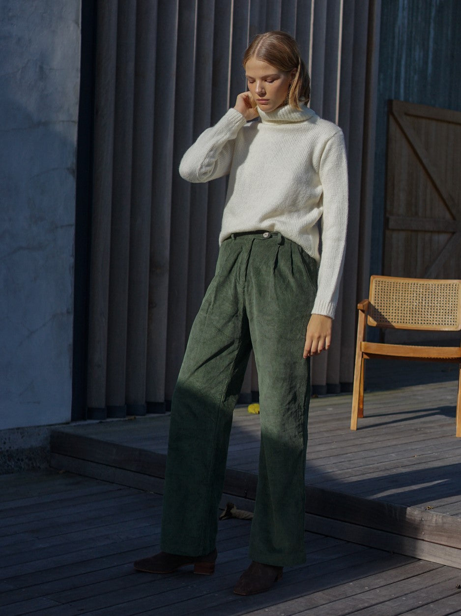 Corduroy Pleat Pant in Hunter Green - l u • c i e e