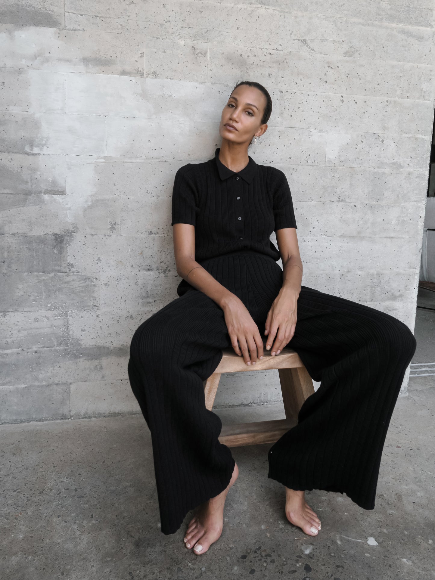 Gael Lounge Pant in Black - l u • c i e e