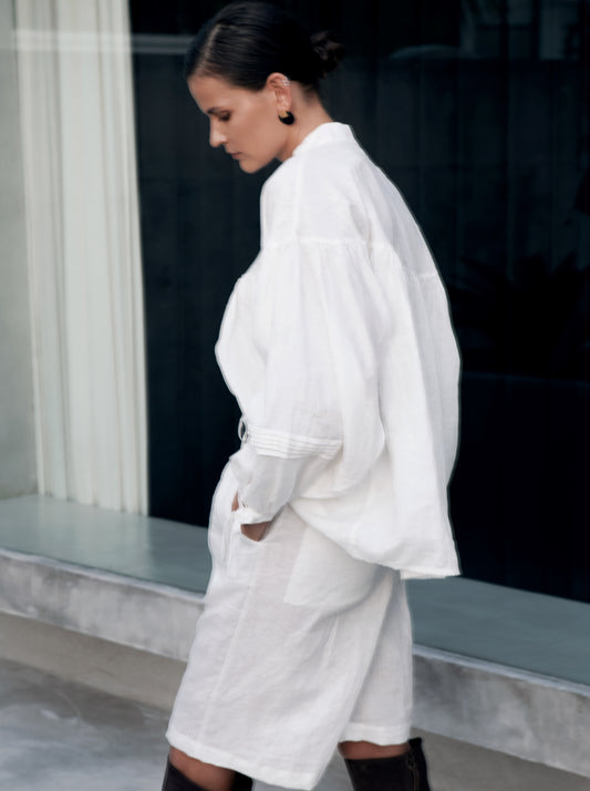 Linen Pleat Shorts in Natural - l u • c i e e