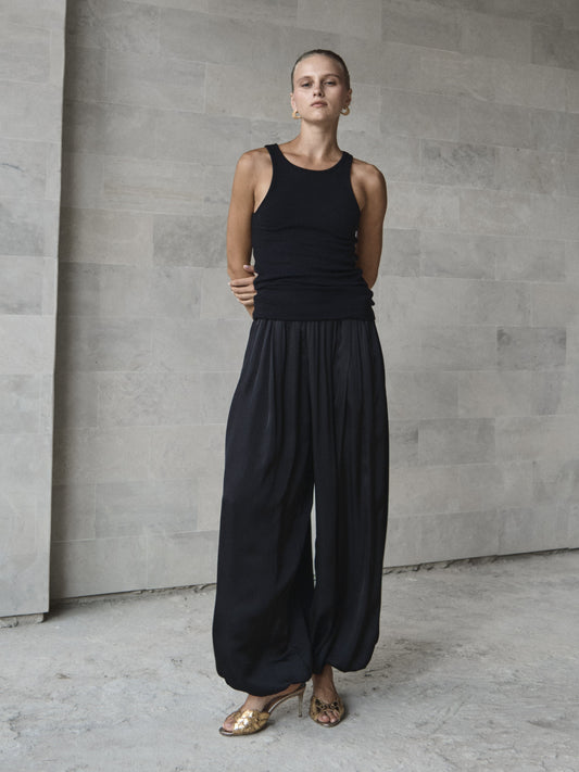 Mulberry Silk Balloon Pant - l u • c i e e