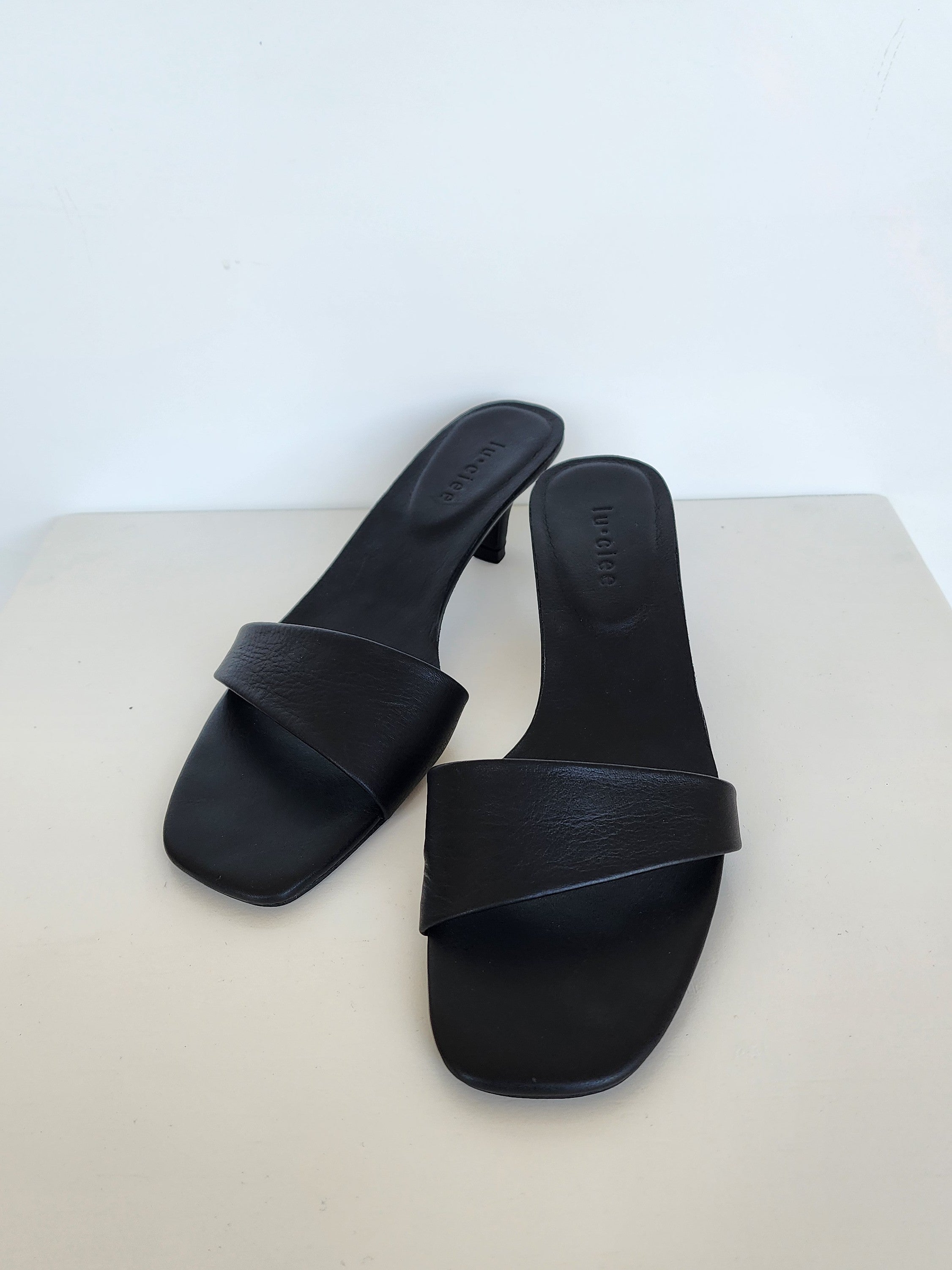 Asymmetric Leather Heel - l u • c i e e