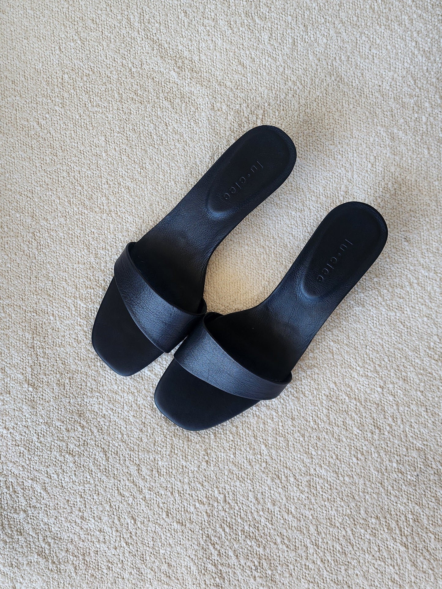 Asymmetric Leather Heel - l u • c i e e