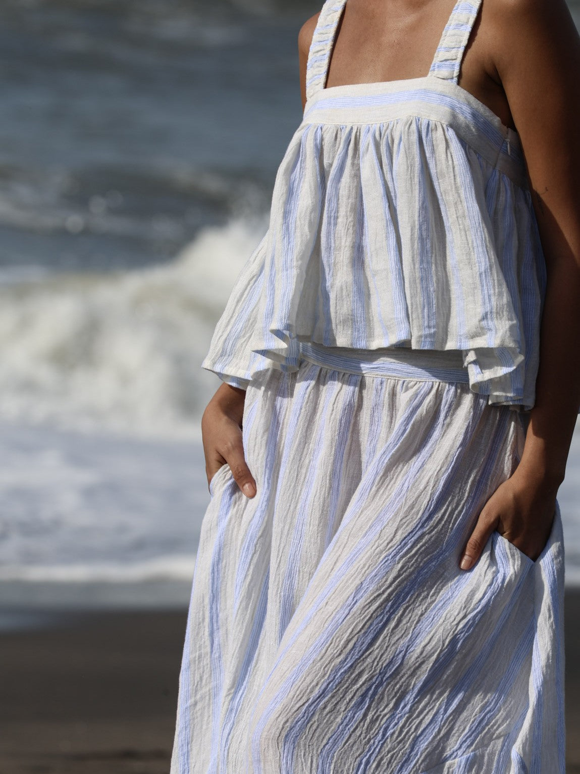 Linen Crinkle Ruffle Top - l u • c i e e