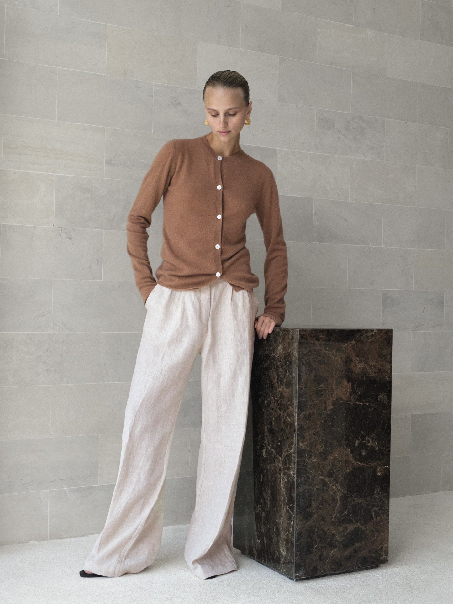 Cashmere Asymmetric Cardigan - l u • c i e e