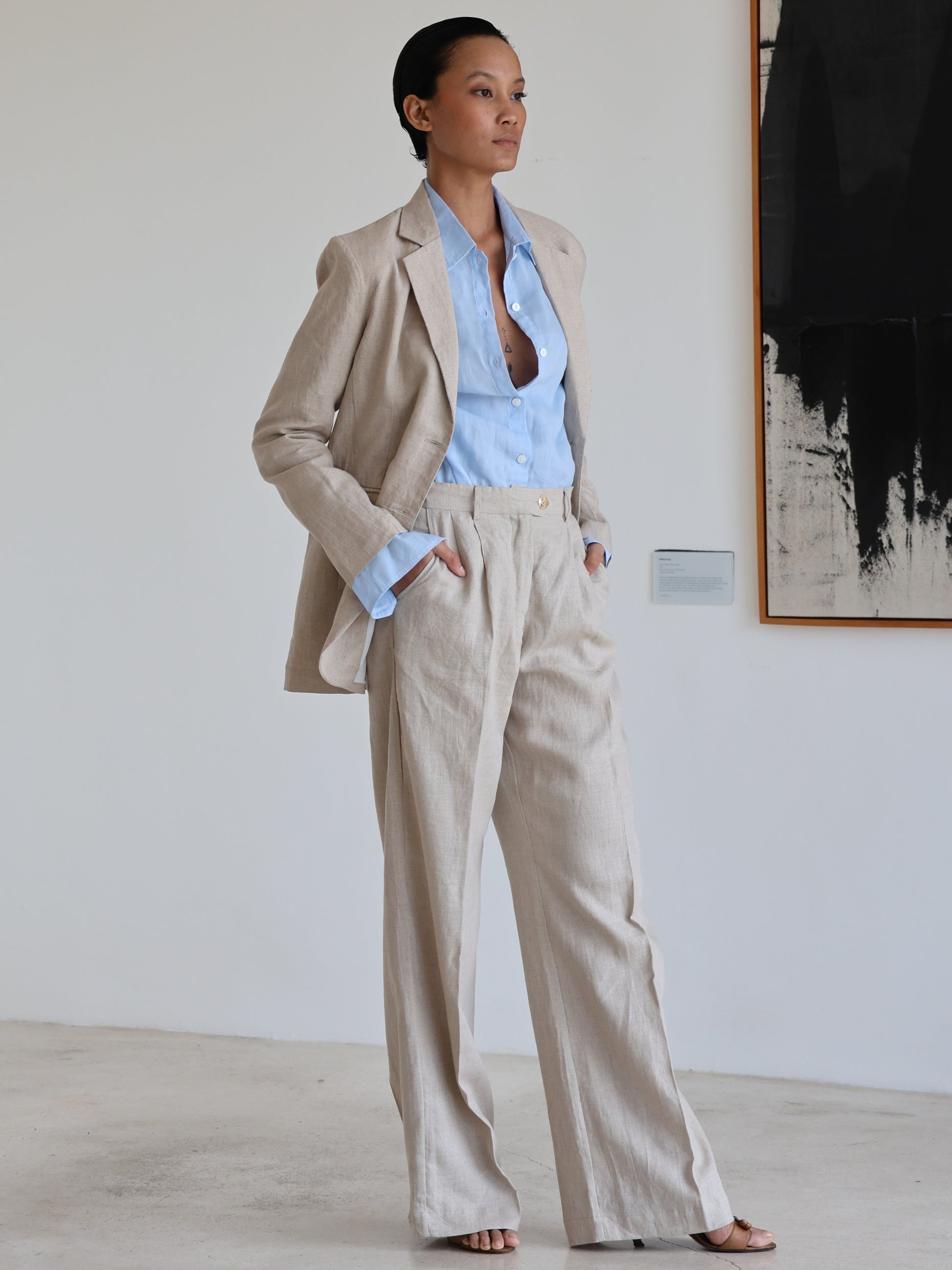 Oversized Linen Blazer - l u • c i e e