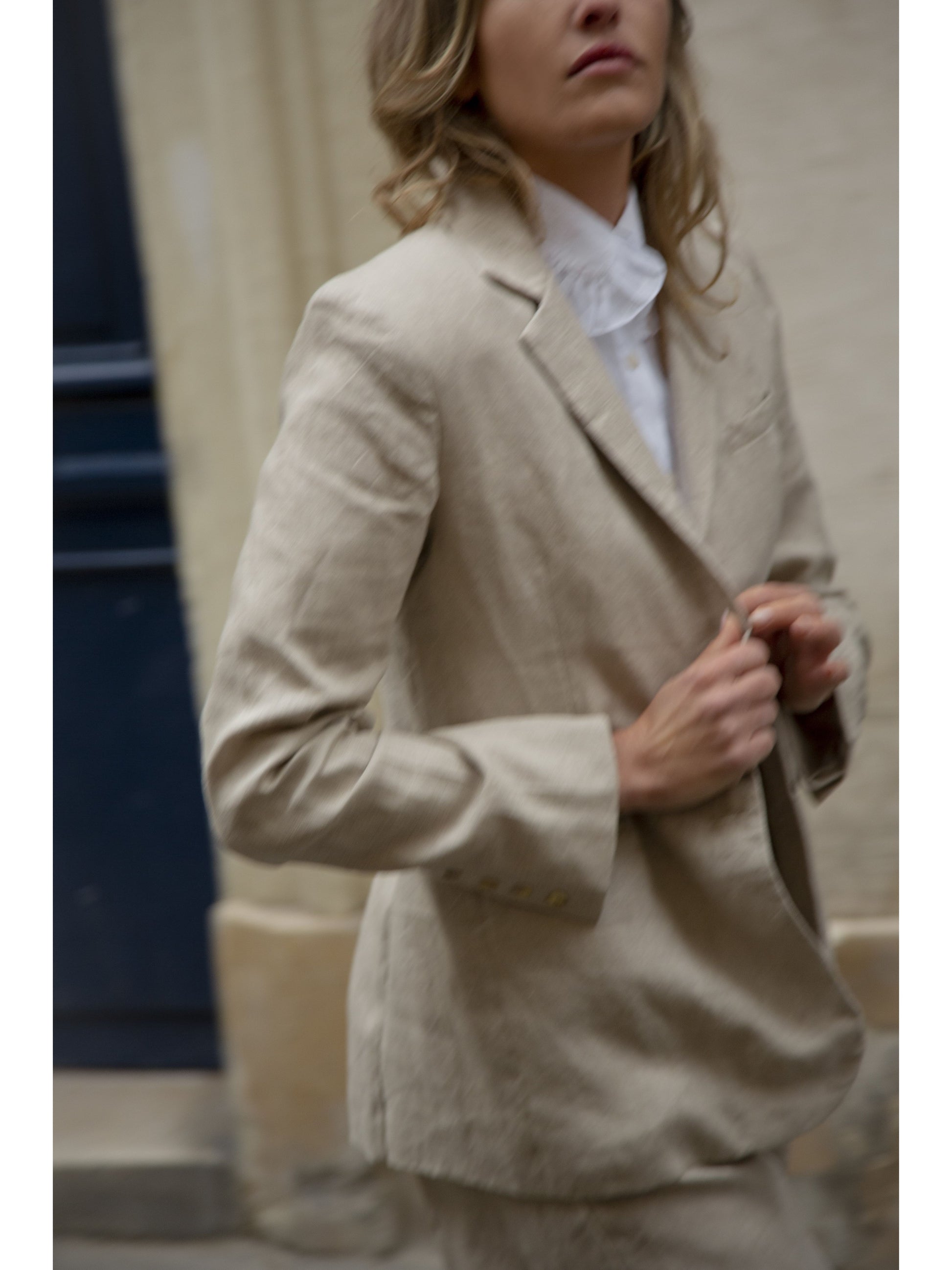 Linen Blazer in Natural Brown - l u • c i e e