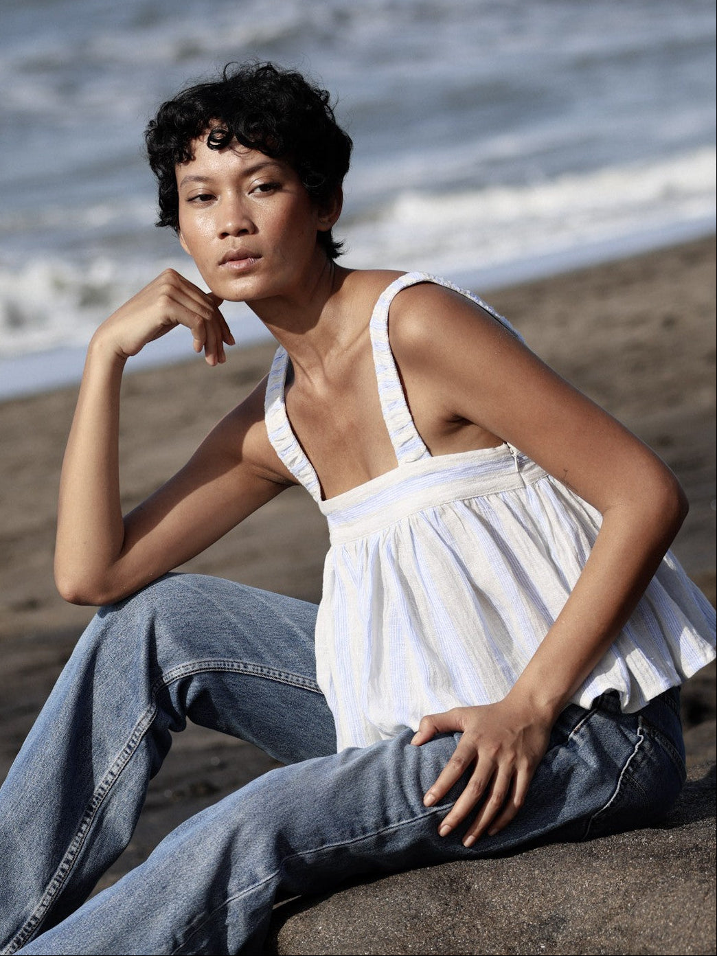 Linen Crinkle Ruffle Top - l u • c i e e