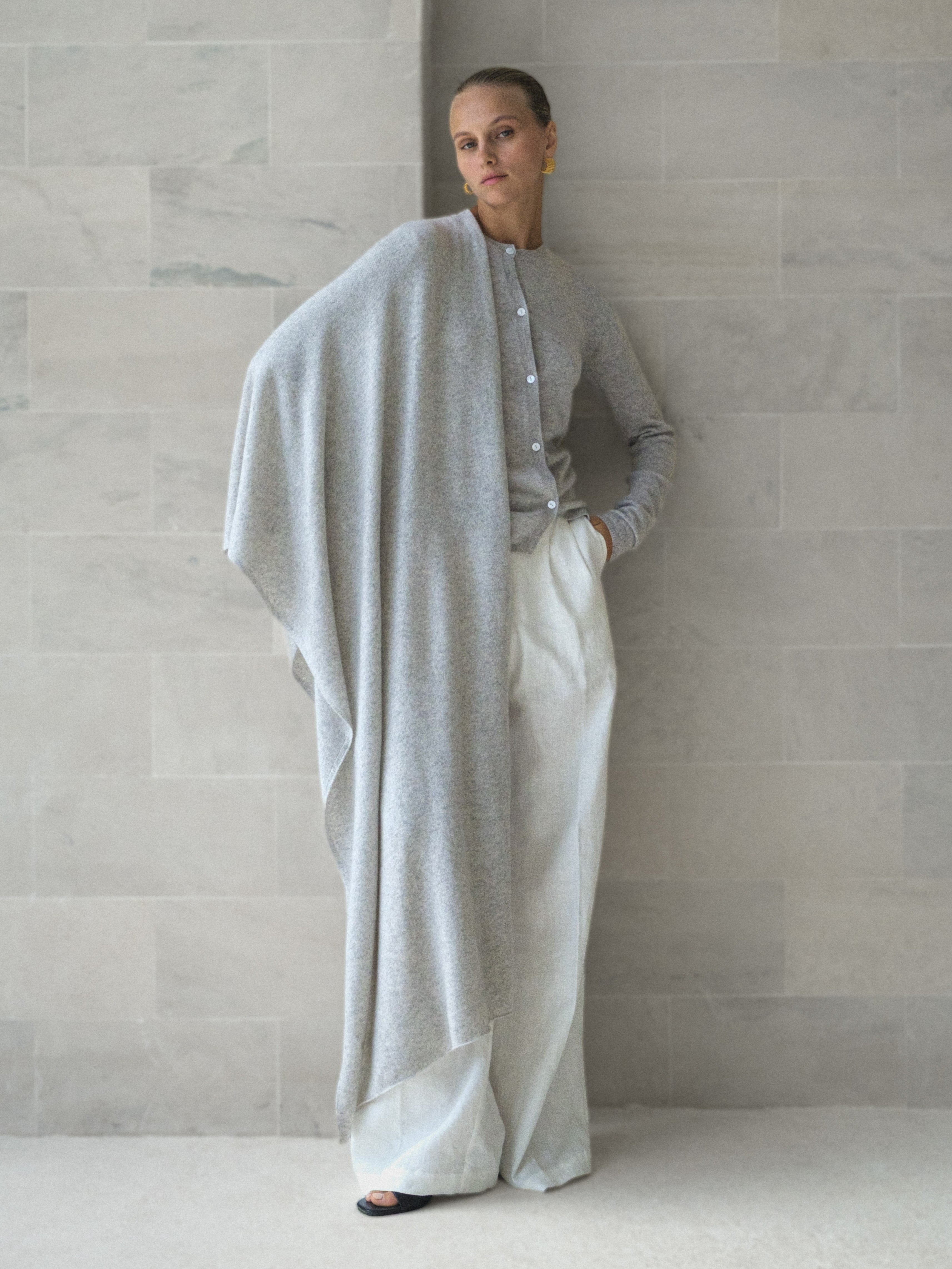 Cashmere Asymmetric Cardigan - l u • c i e e