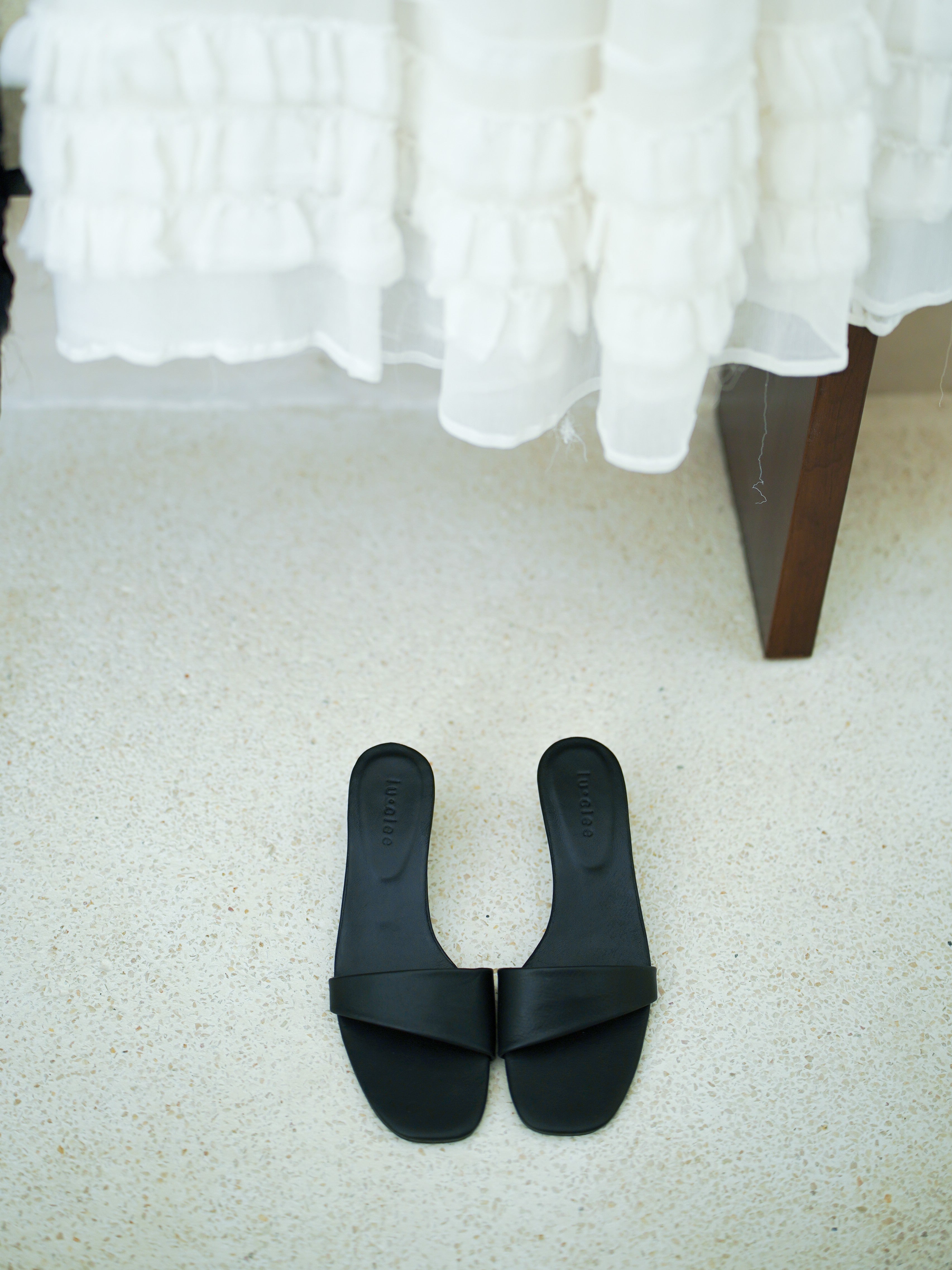 Asymmetric Leather Heel - l u • c i e e