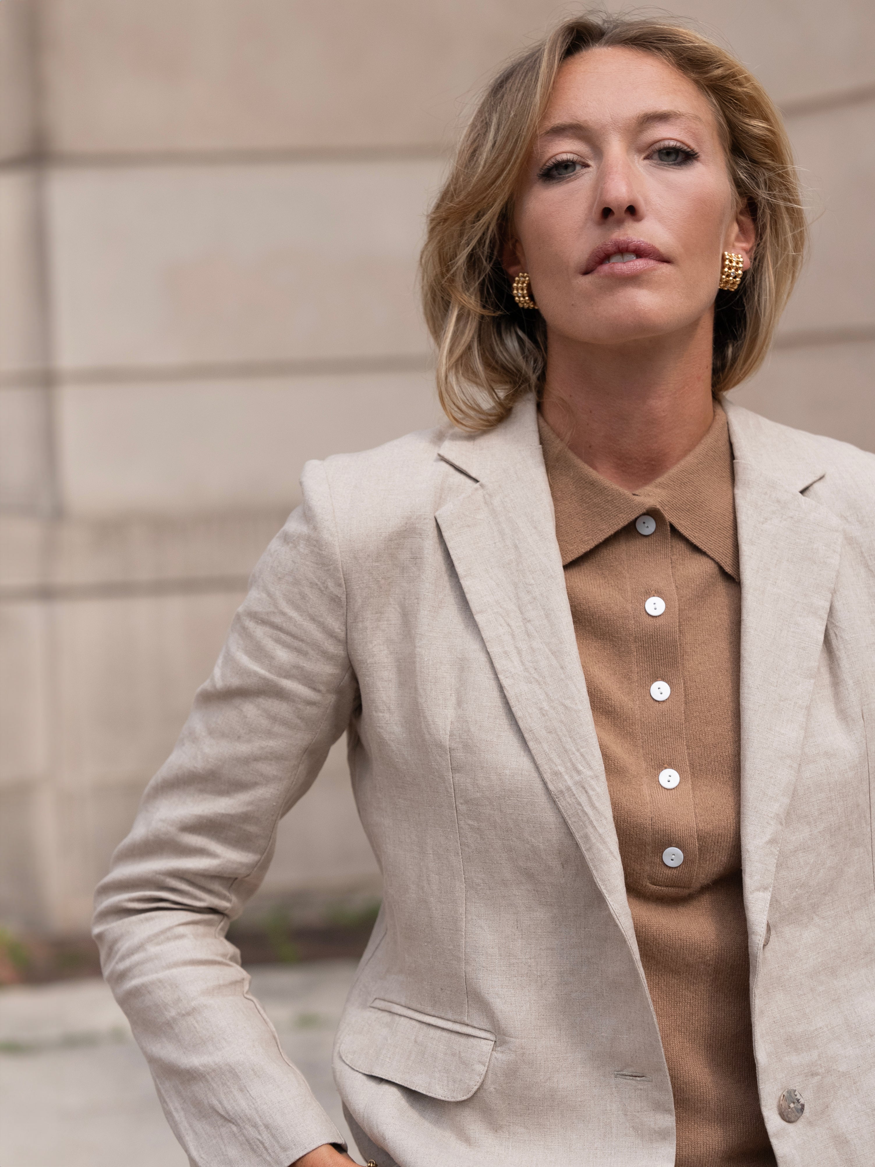 Oversized Linen Blazer - l u • c i e e