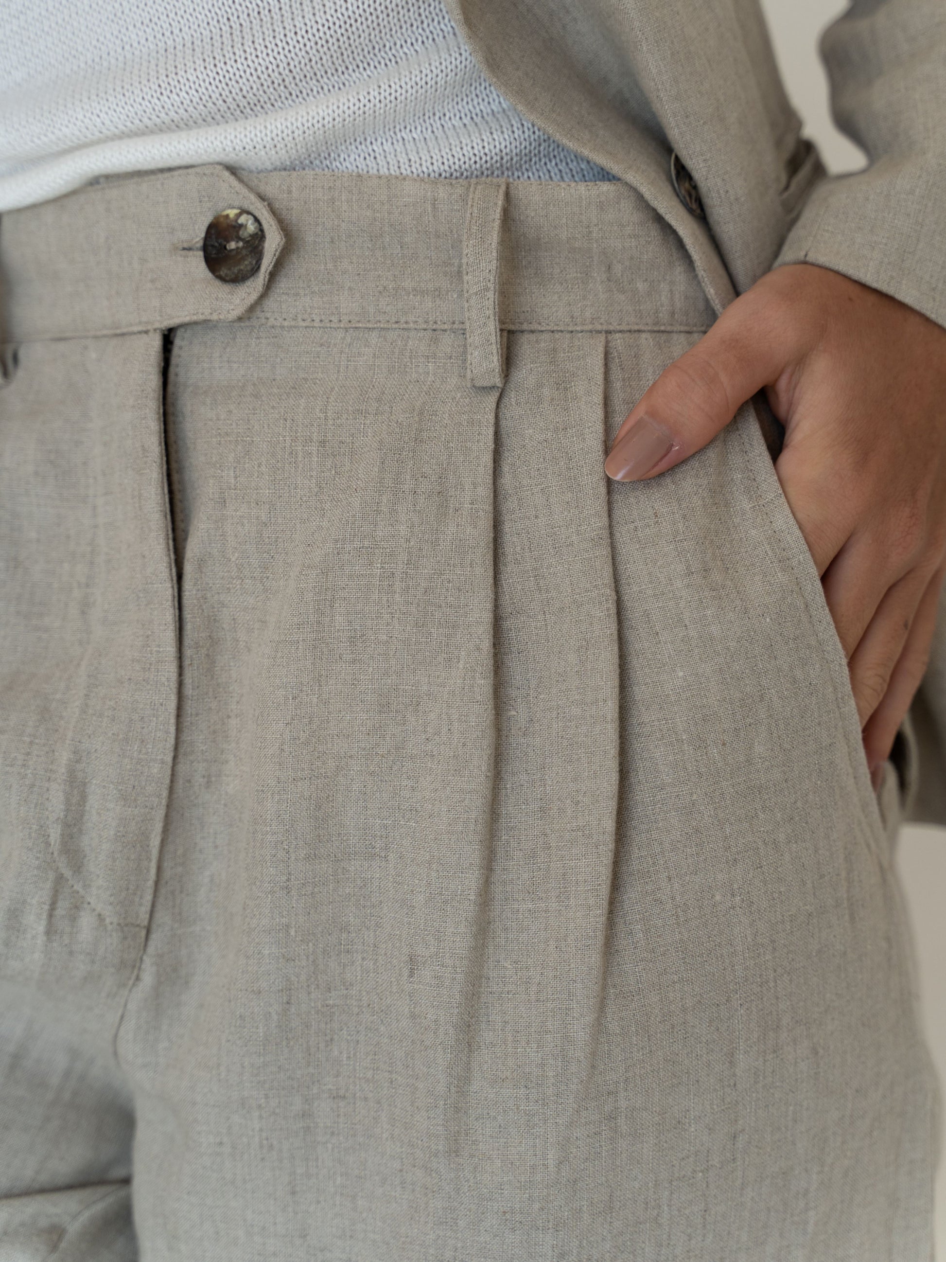 Linen Suit in Natural Brown - l u • c i e e