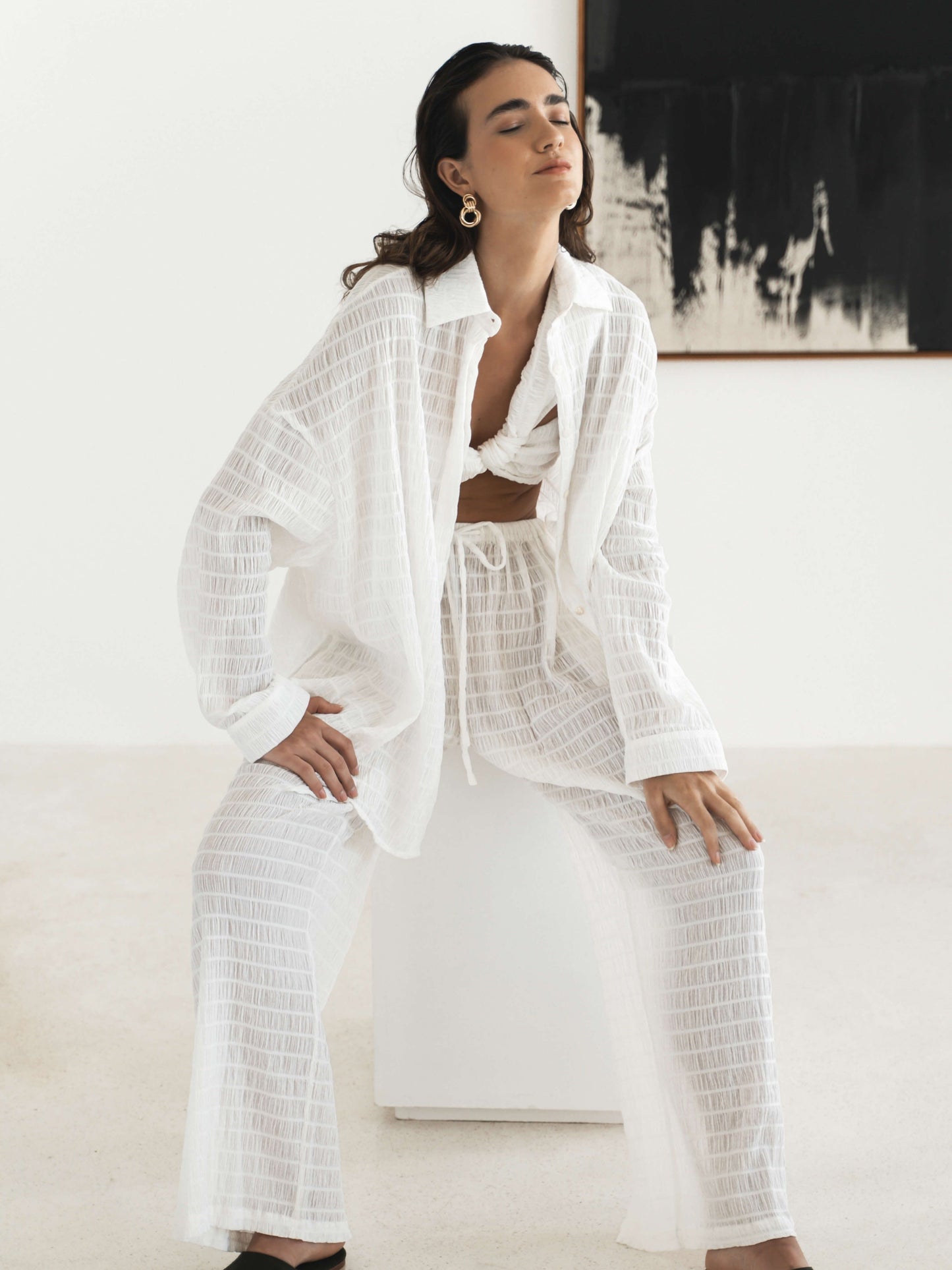 Josephine Oversized Shirt in White – l u • c i e e