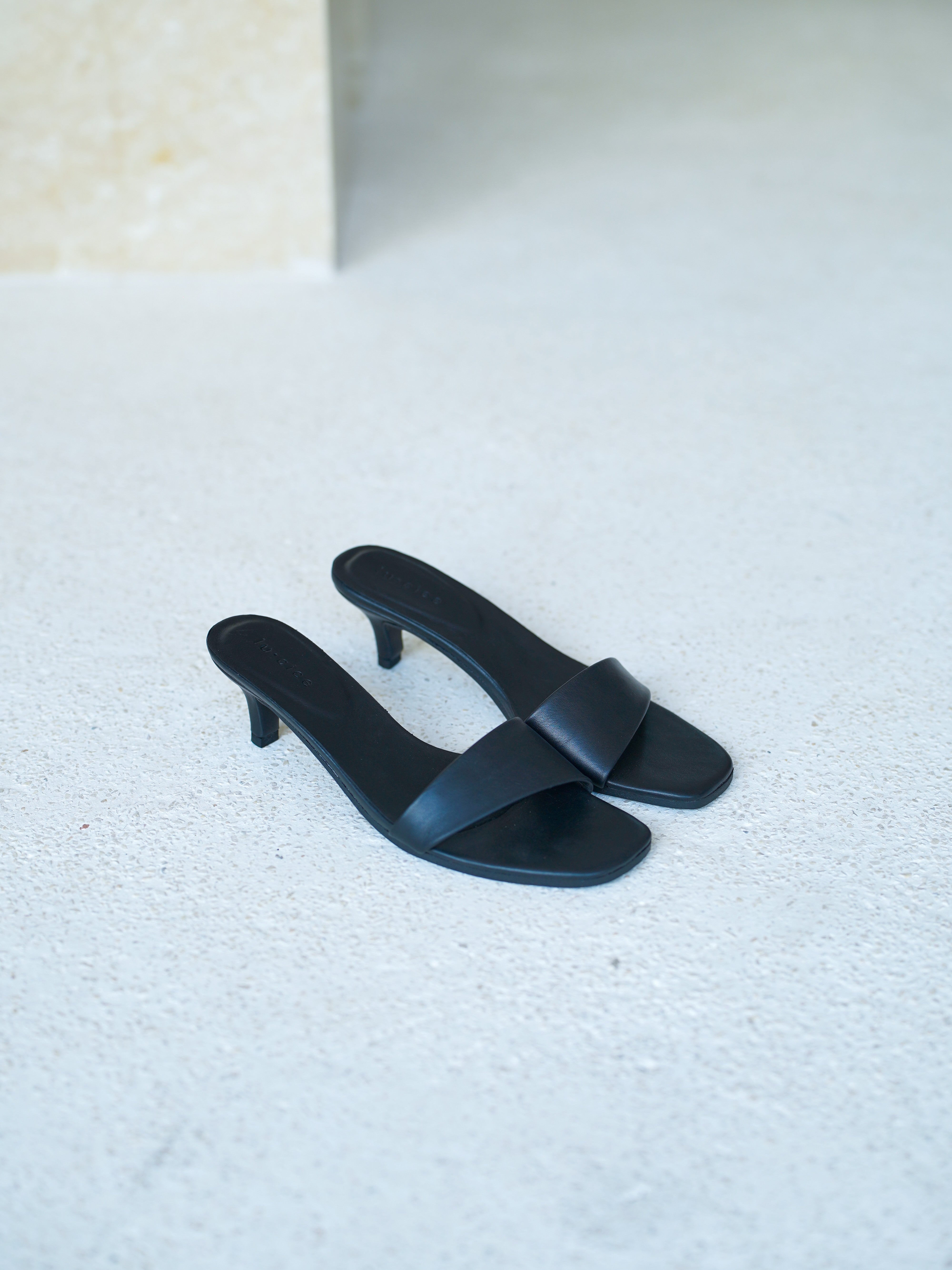 Asymmetric Leather Heel - l u • c i e e