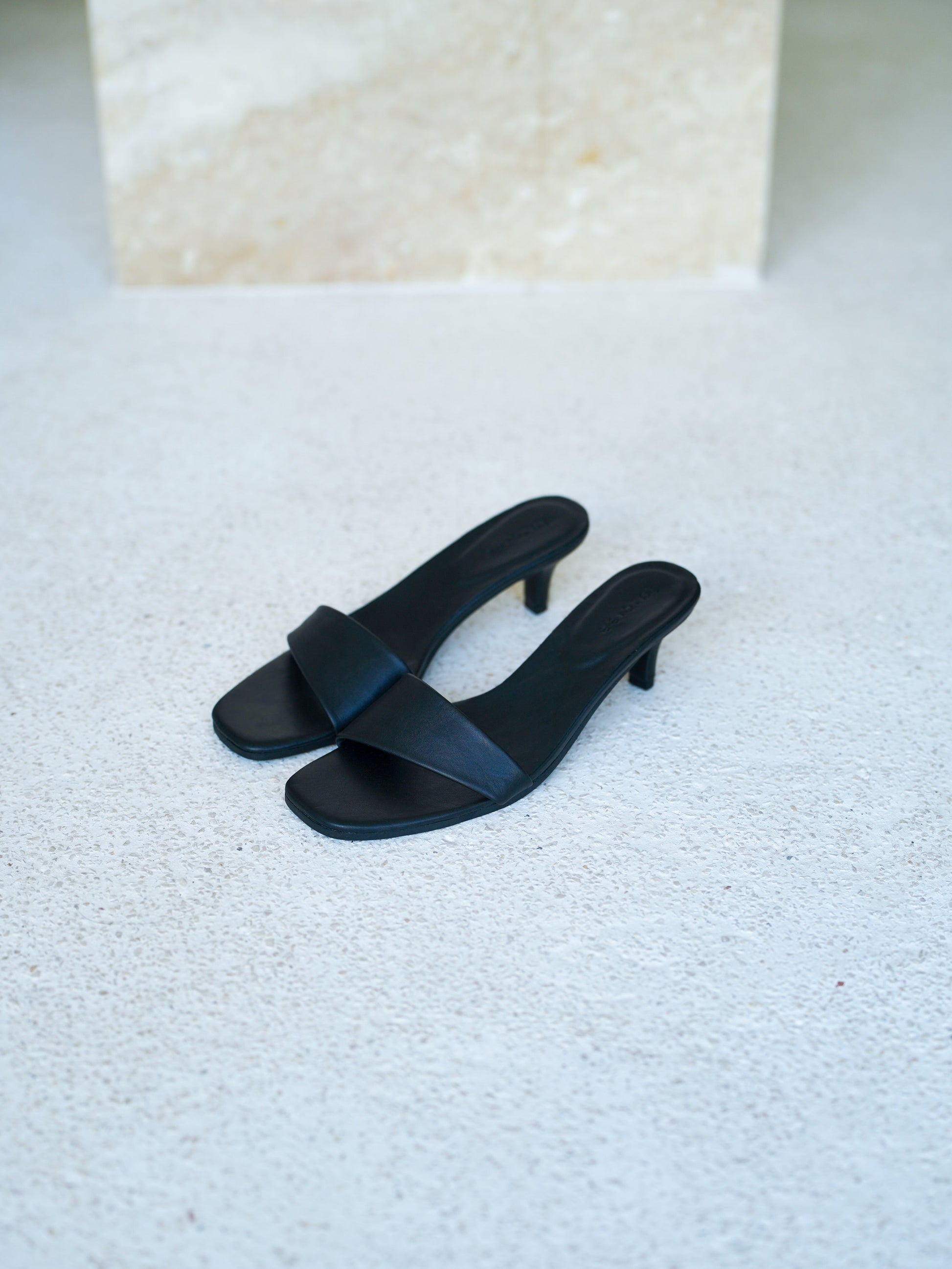 Asymmetric Leather Heel - l u • c i e e
