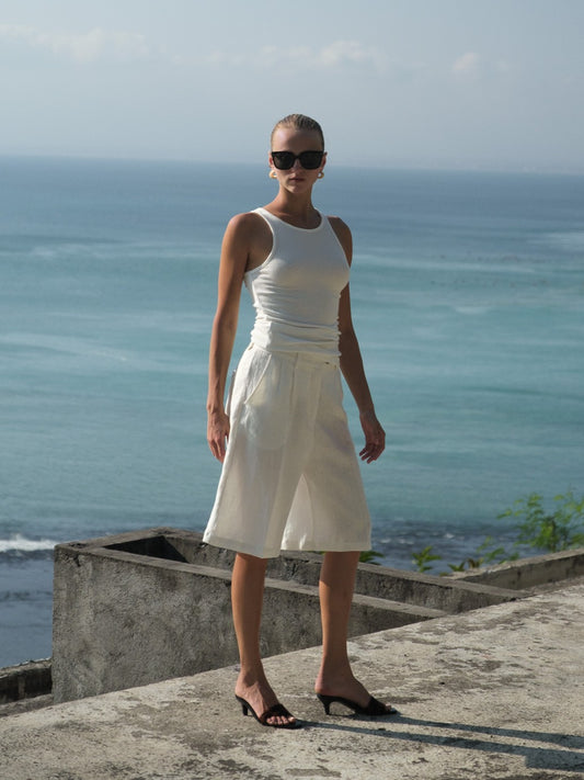 Linen Pleat Shorts - l u • c i e e