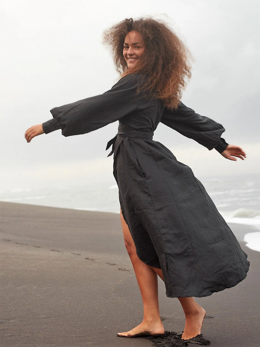 Desdemona Linen Dress in Black - l u • c i e e