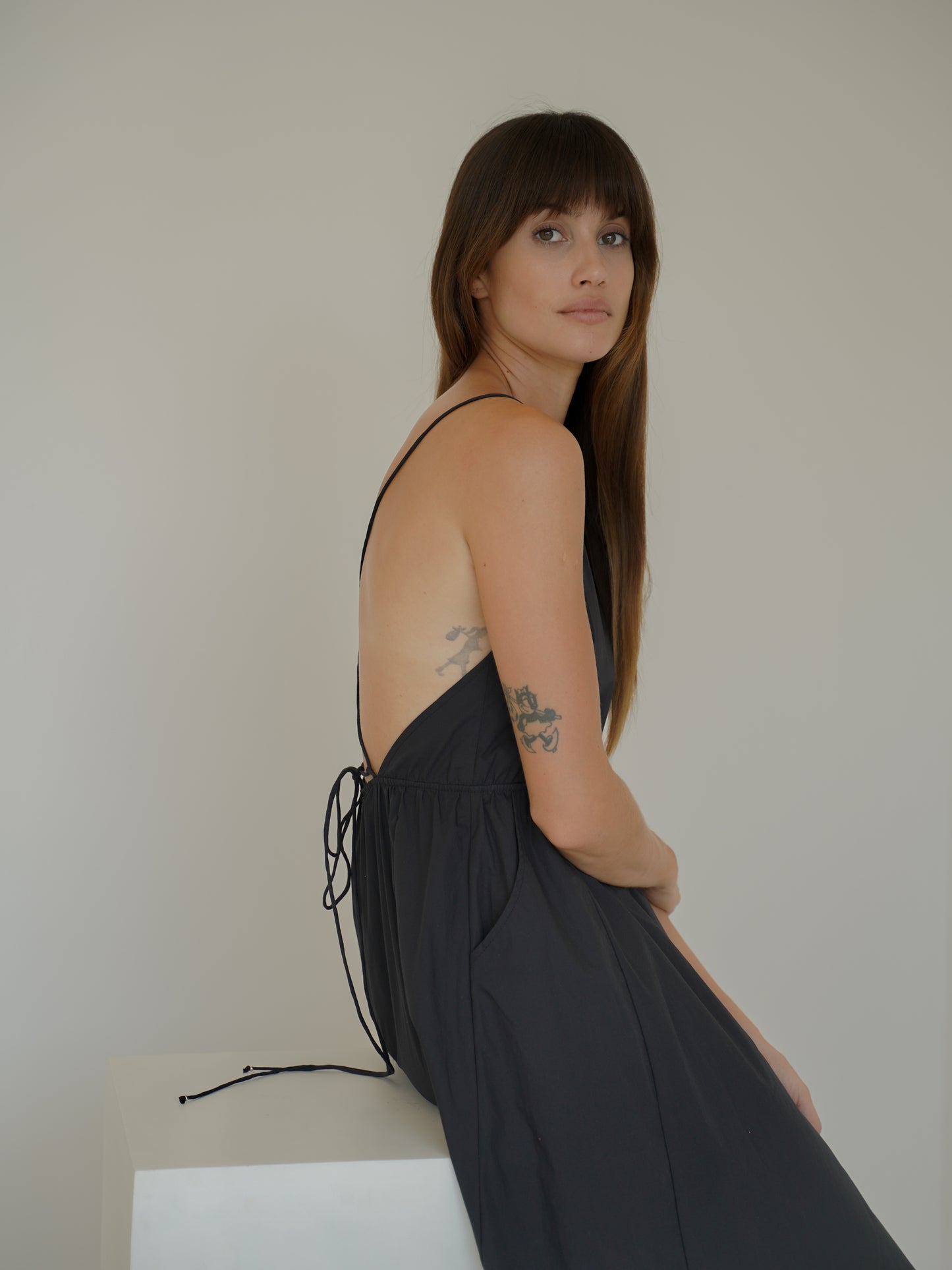 Calliope Backless Dress in Black - l u • c i e e