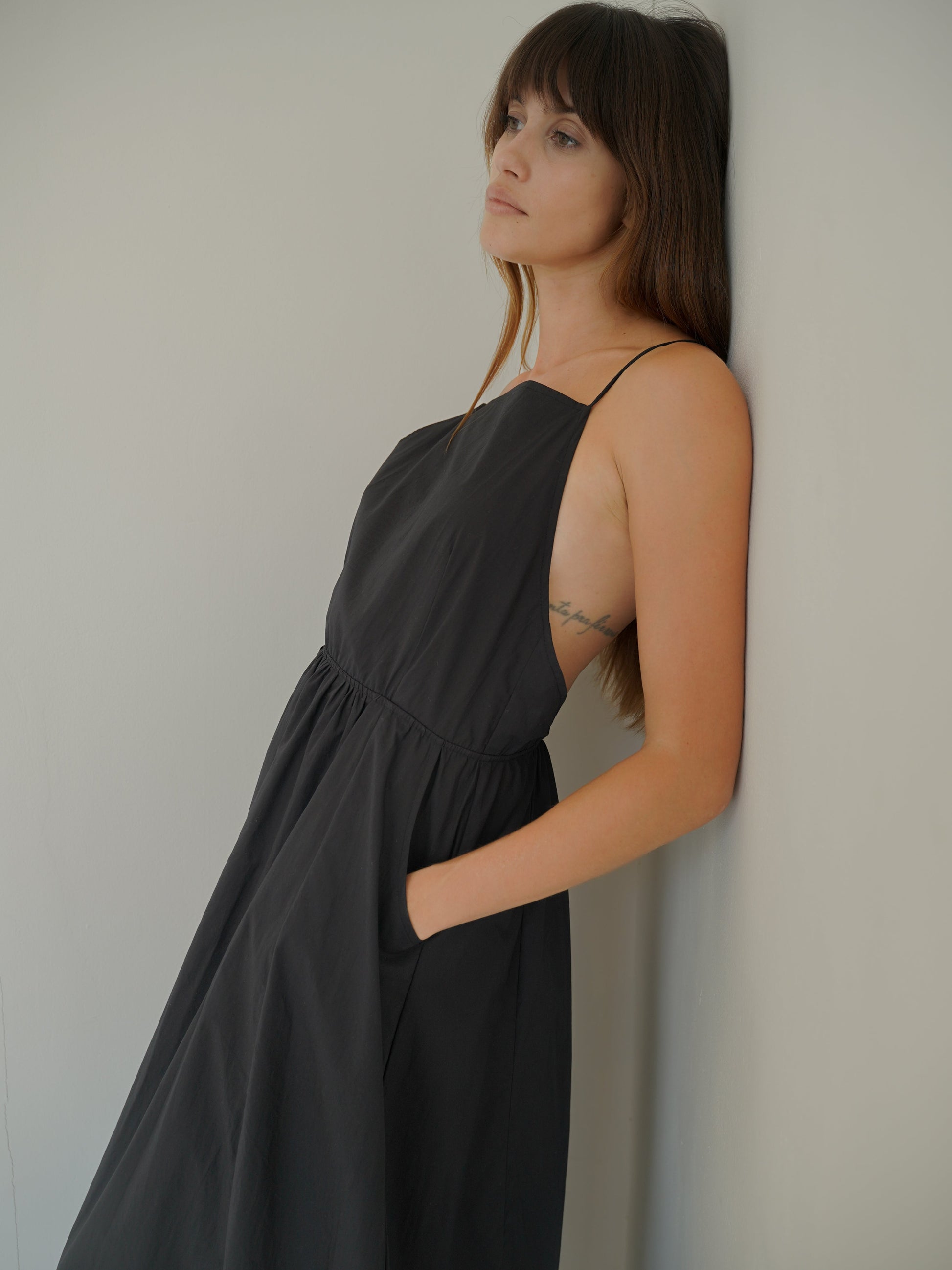 Calliope Backless Dress in Black - l u • c i e e