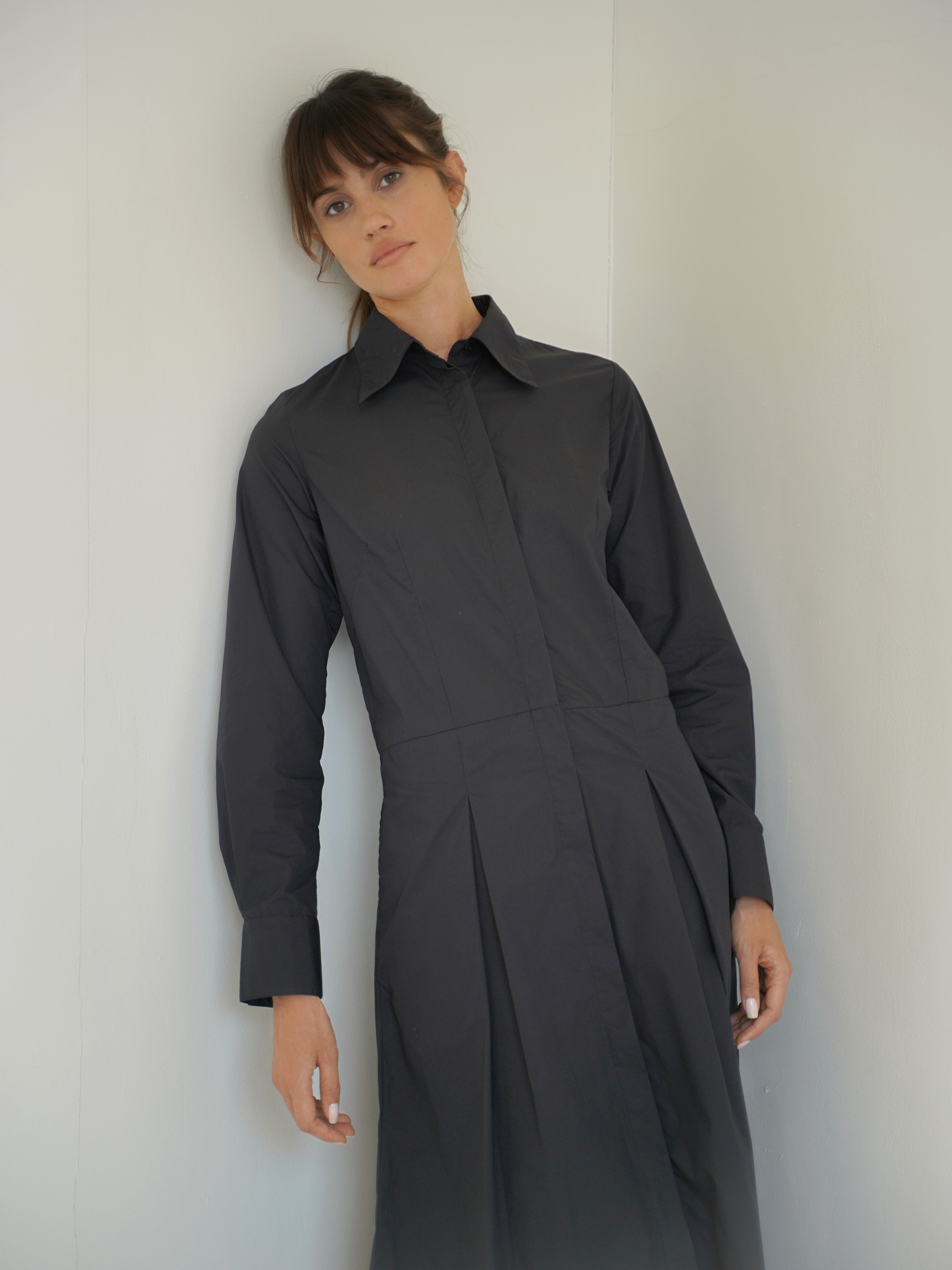 Callista Shirt Dress in Black - l u • c i e e