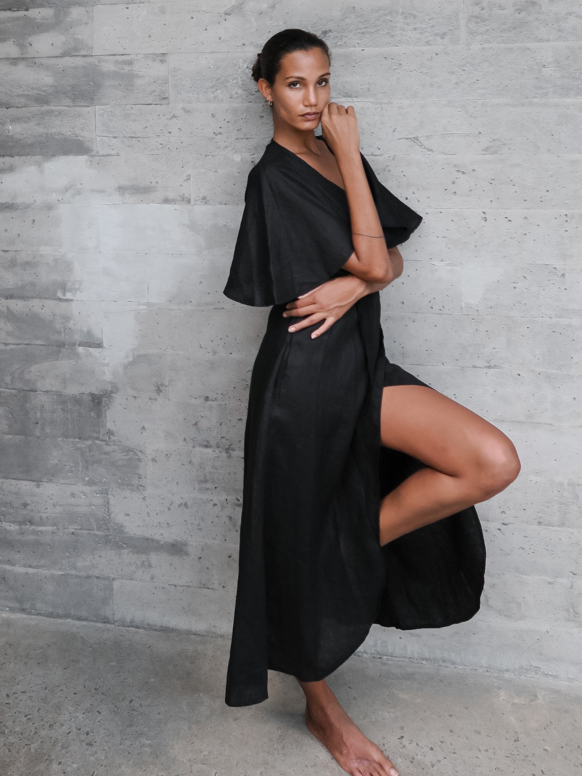 Dhalia Linen Dress in Black - l u • c i e e