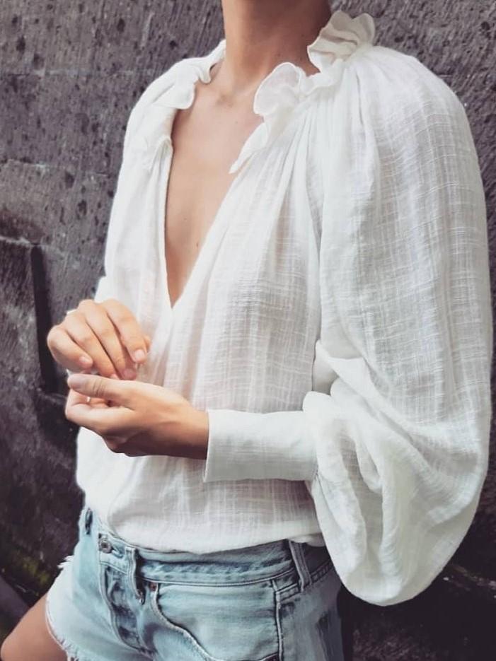 Daphne Blouse in Ecru - l u • c i e e