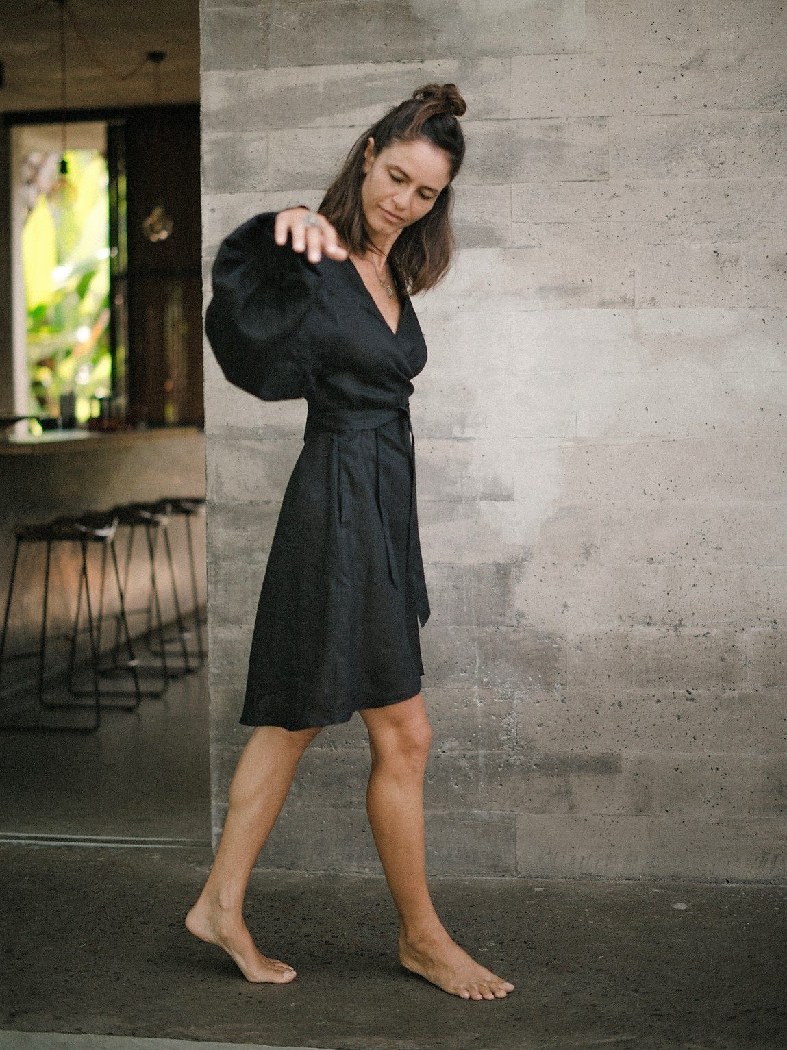 Sukee Linen Dress in Black - l u • c i e e