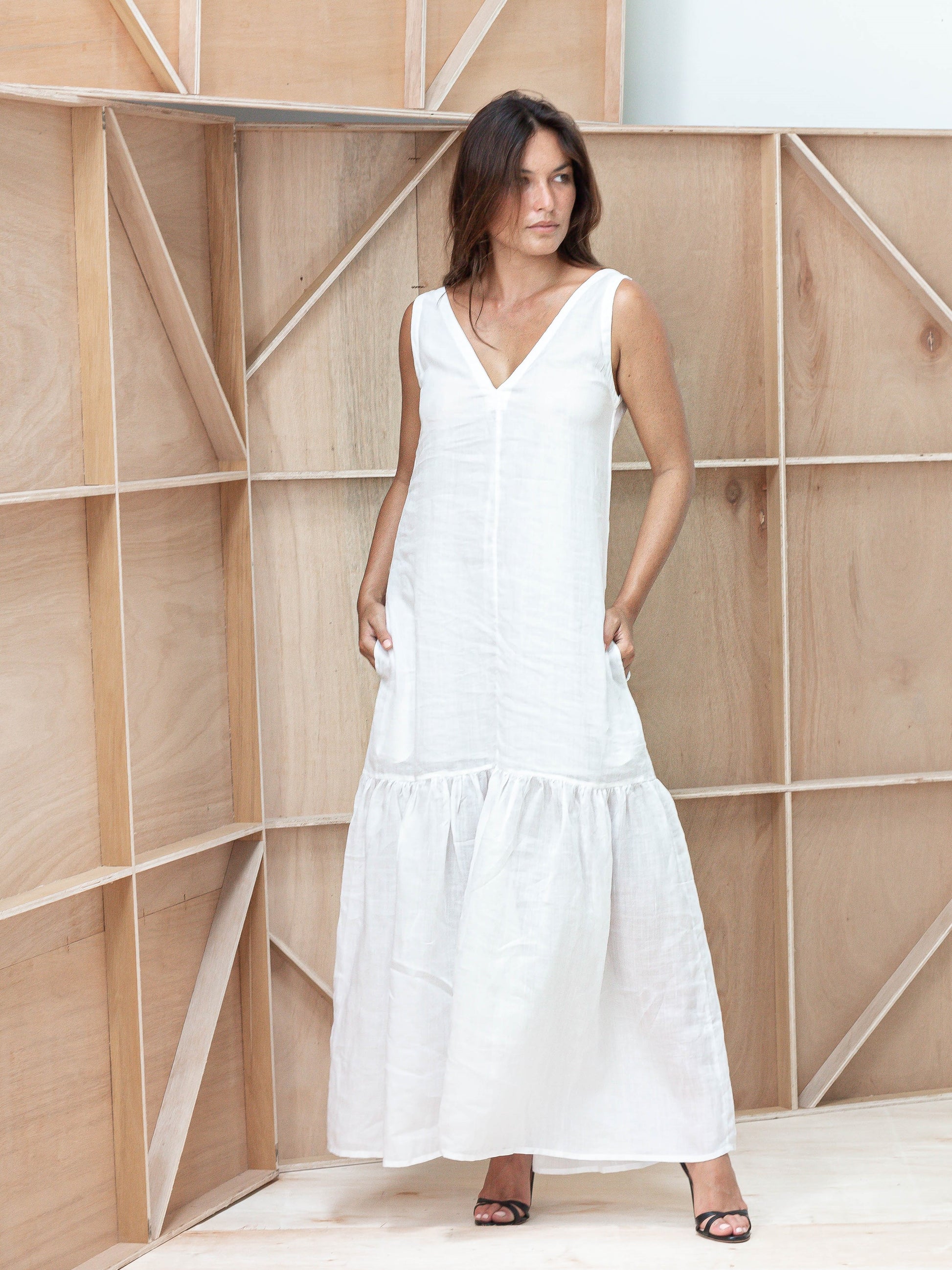 Julia Linen Dress - l u • c i e e