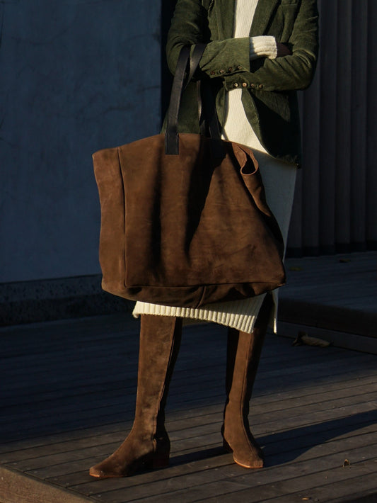Adèle Suede Weekend Bag - l u • c i e e