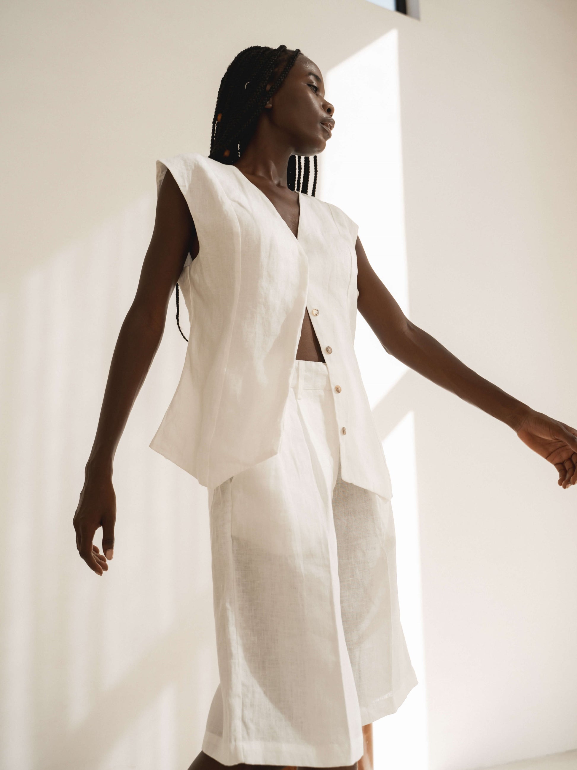 Gesine Linen Vest in Natural - l u • c i e e