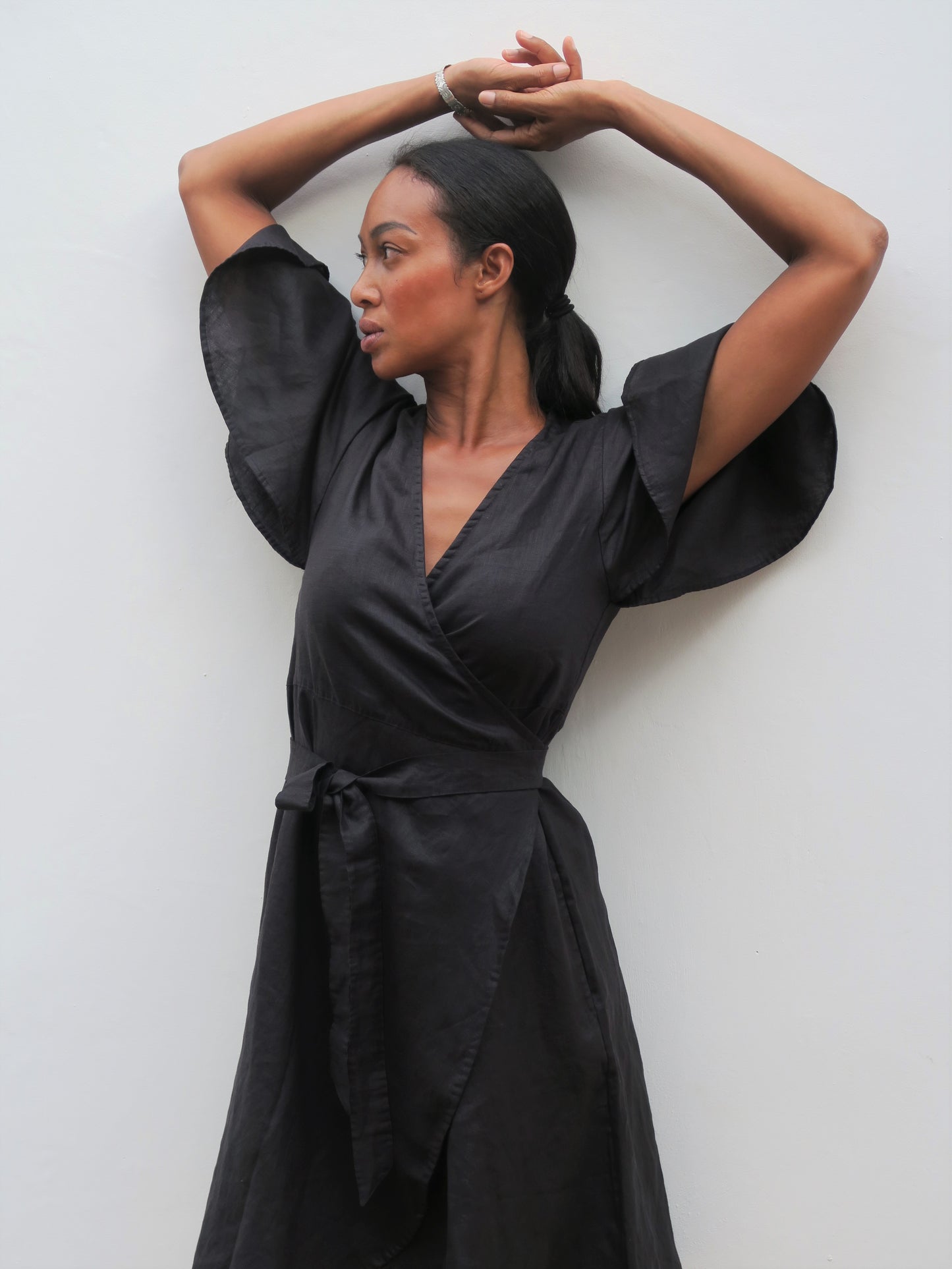 Ayla Linen Dress in Black - l u • c i e e