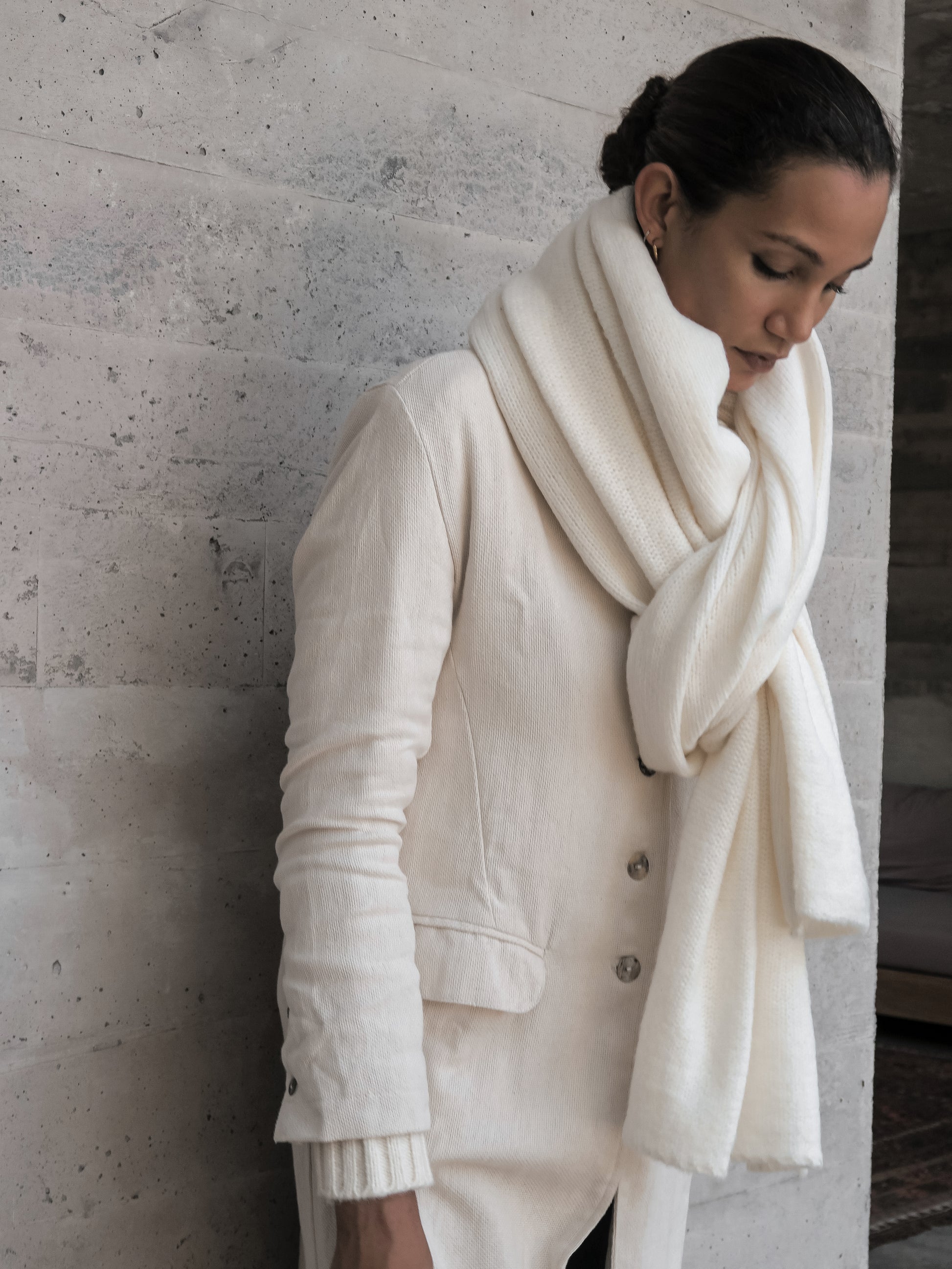 Berner Scarf In Ivory - l u • c i e e