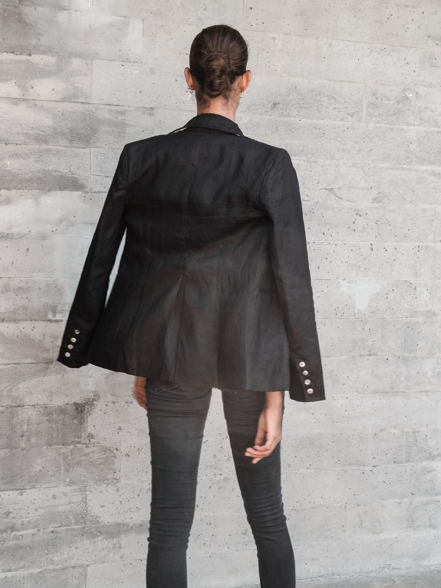 Linen Blazer in Black - l u • c i e e