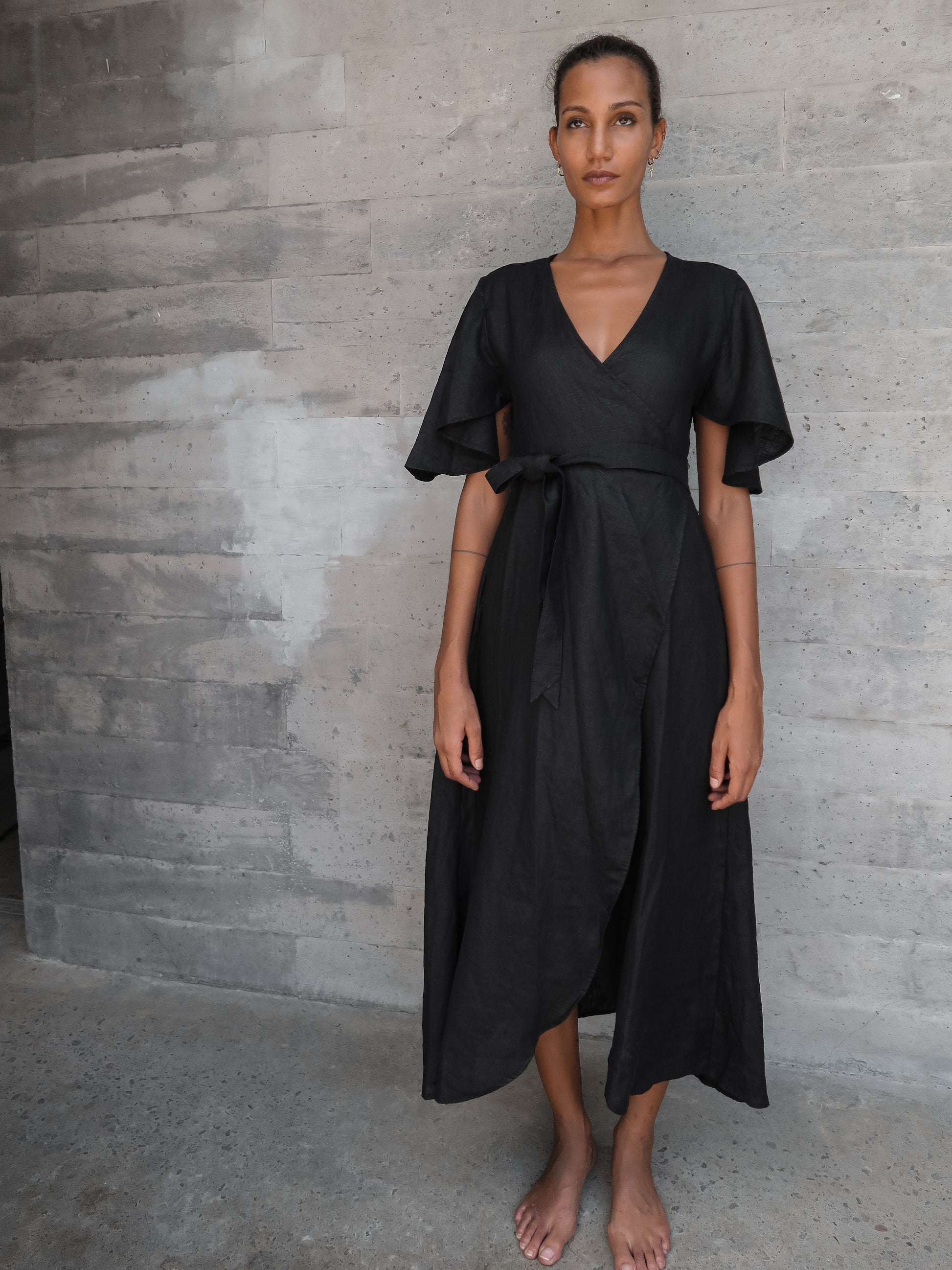 Dhalia Linen Dress in Black - l u • c i e e