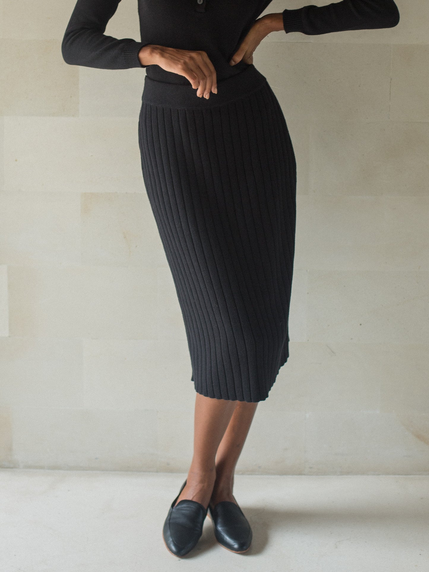 Gael Knit Skirt in Black - l u • c i e e