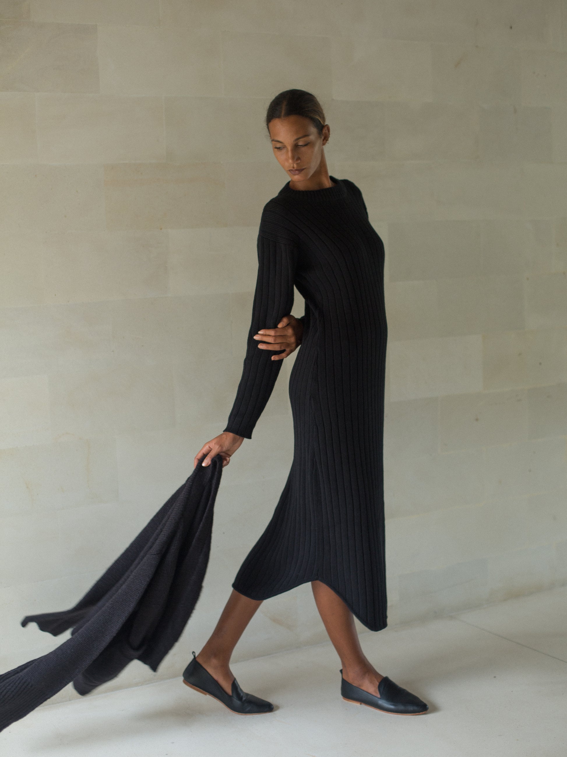 Gael Knit Dress in Black - l u • c i e e