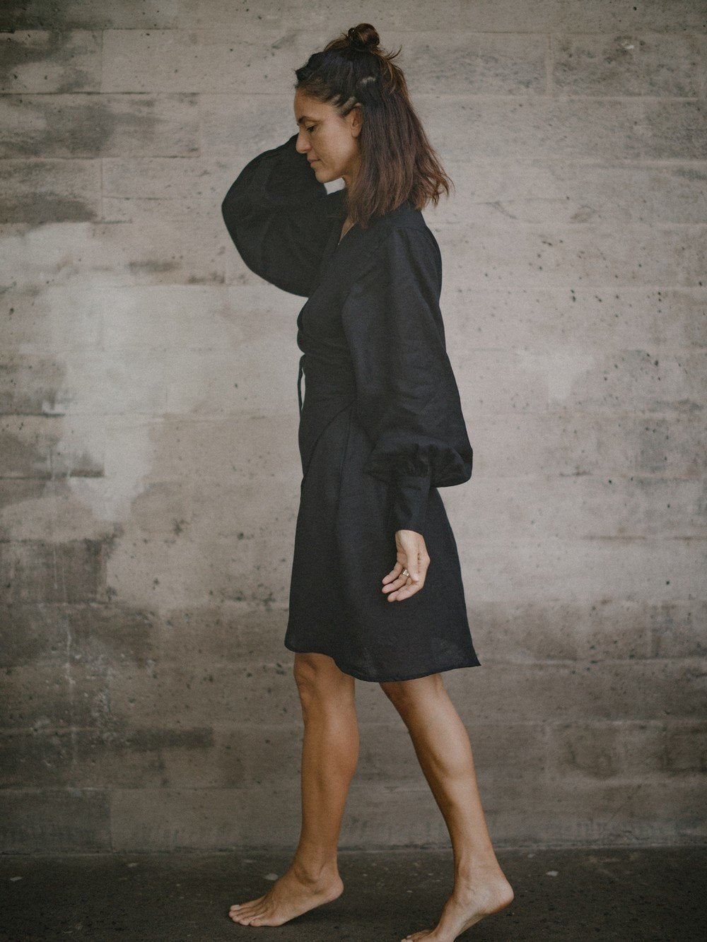 Sukee Linen Dress in Black - l u • c i e e