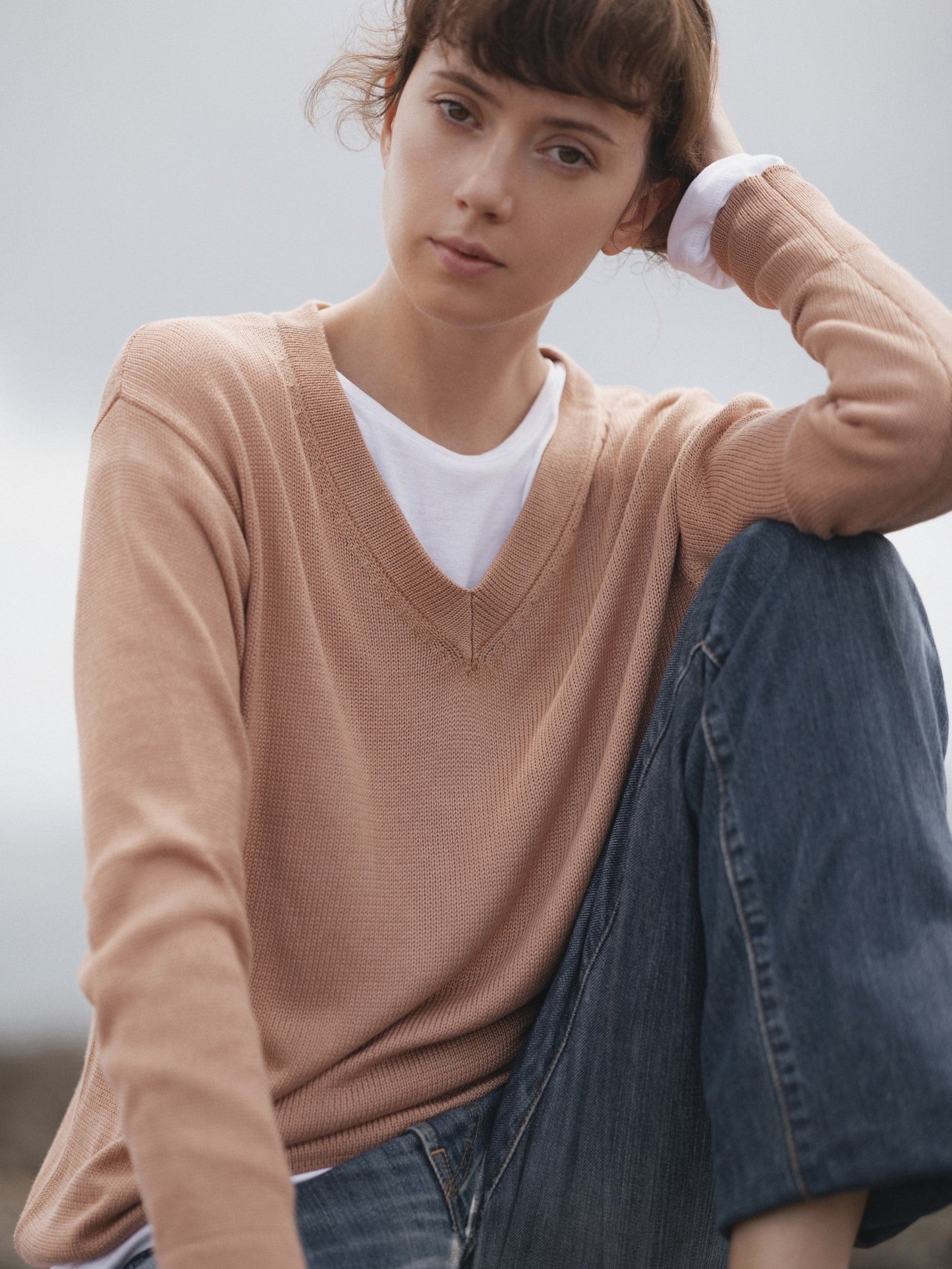 Oversized V-neck Sweater in Natural - l u • c i e e