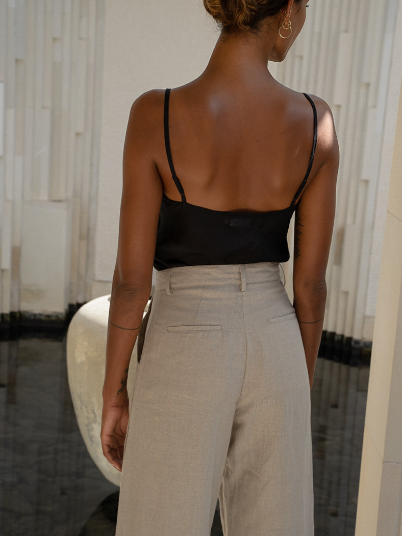 Linen Pleat Shorts in Brown - l u • c i e e